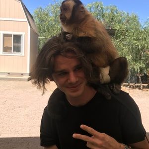 Meet your Posher, Jeffrey